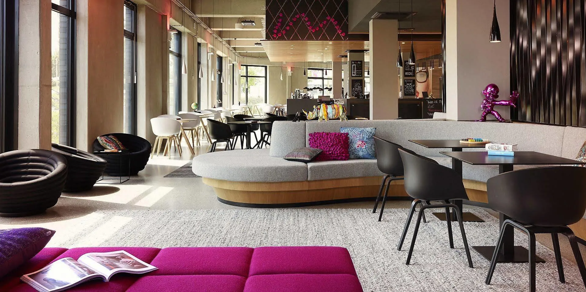 Hotel Moxy Aberdeen Airport Dyce